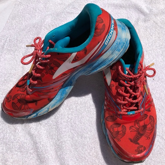 brooks lobster shoes